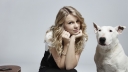 Cute-Taylor-Swift-Photoshoot-with-Dog.jpg