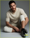 chris-wood-containment-just-jared-portrait-session-03.jpg